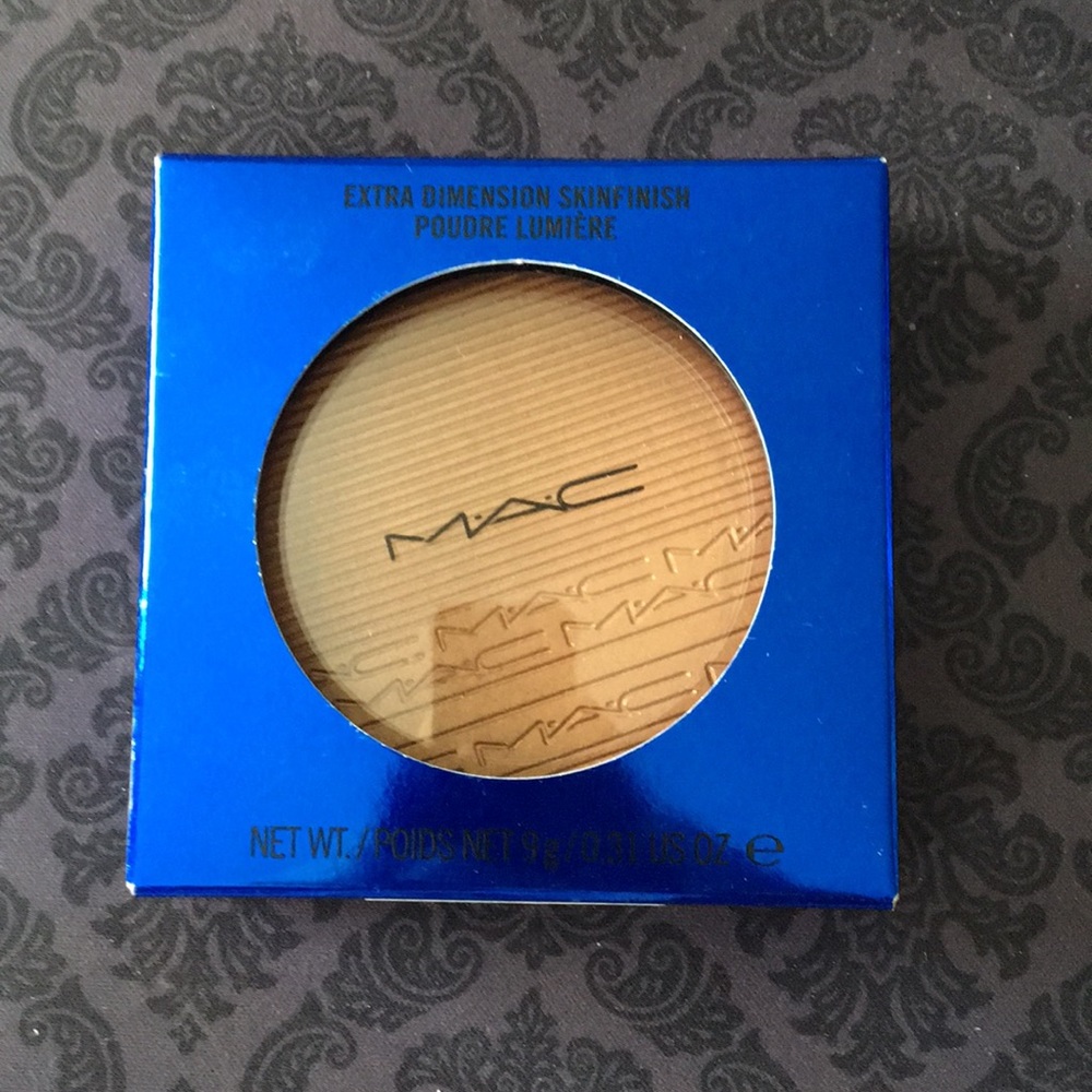 MAC MAGIC OF THE NIGHT